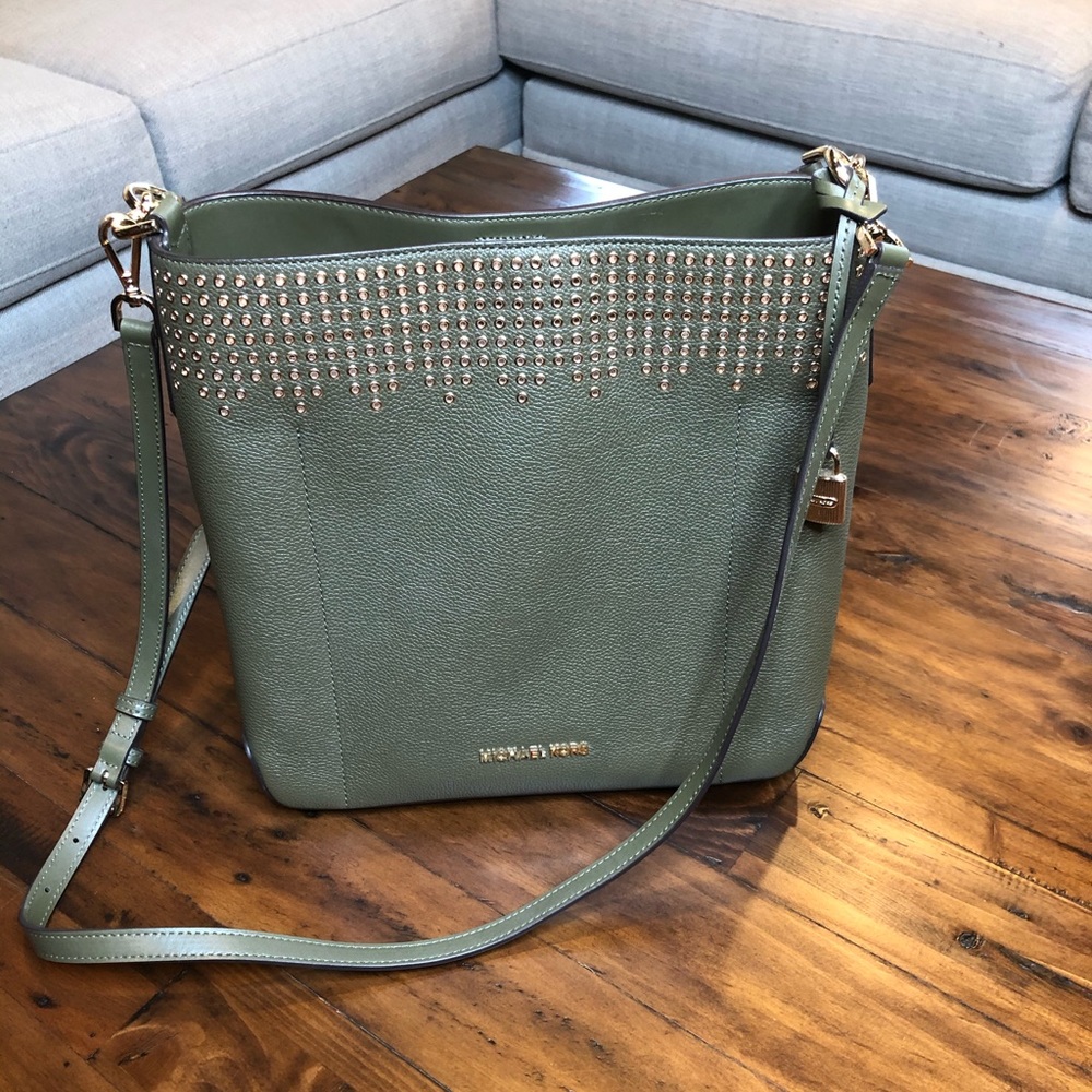 Michael Kors Leather Handbag!!!